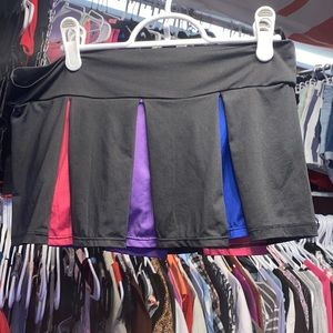 Ladies Harley Quinn short Skirt Body Rage size Medium blue and red pleats